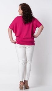 daniela_2pink.jpg
