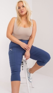 pol_pl_Hurt-Ciemnoniebieskie-spodnie-rybaczki-plus-size-406358_1.jpg